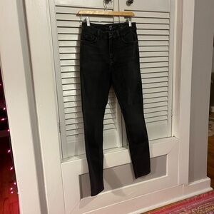 Classic Gray Women's Jeans. 7 For All Mindkind